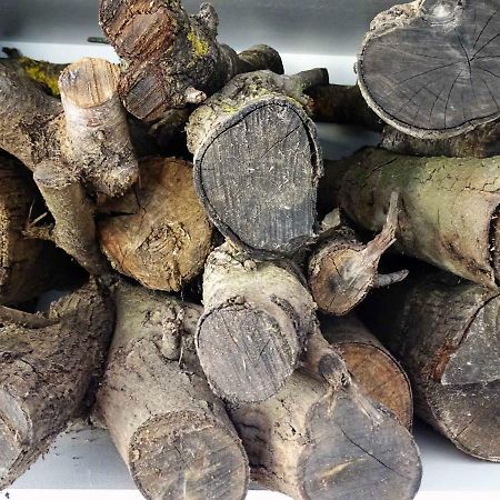 شقة Focolare Caces المظهر الخارجي الصورة